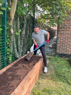 A person digging in a garden

AI-generated content may be incorrect., Picture